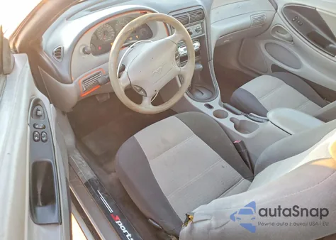 2001 Ford Mustang z USA, uszkodzony, nr VIN 1FAFP404X1F121851